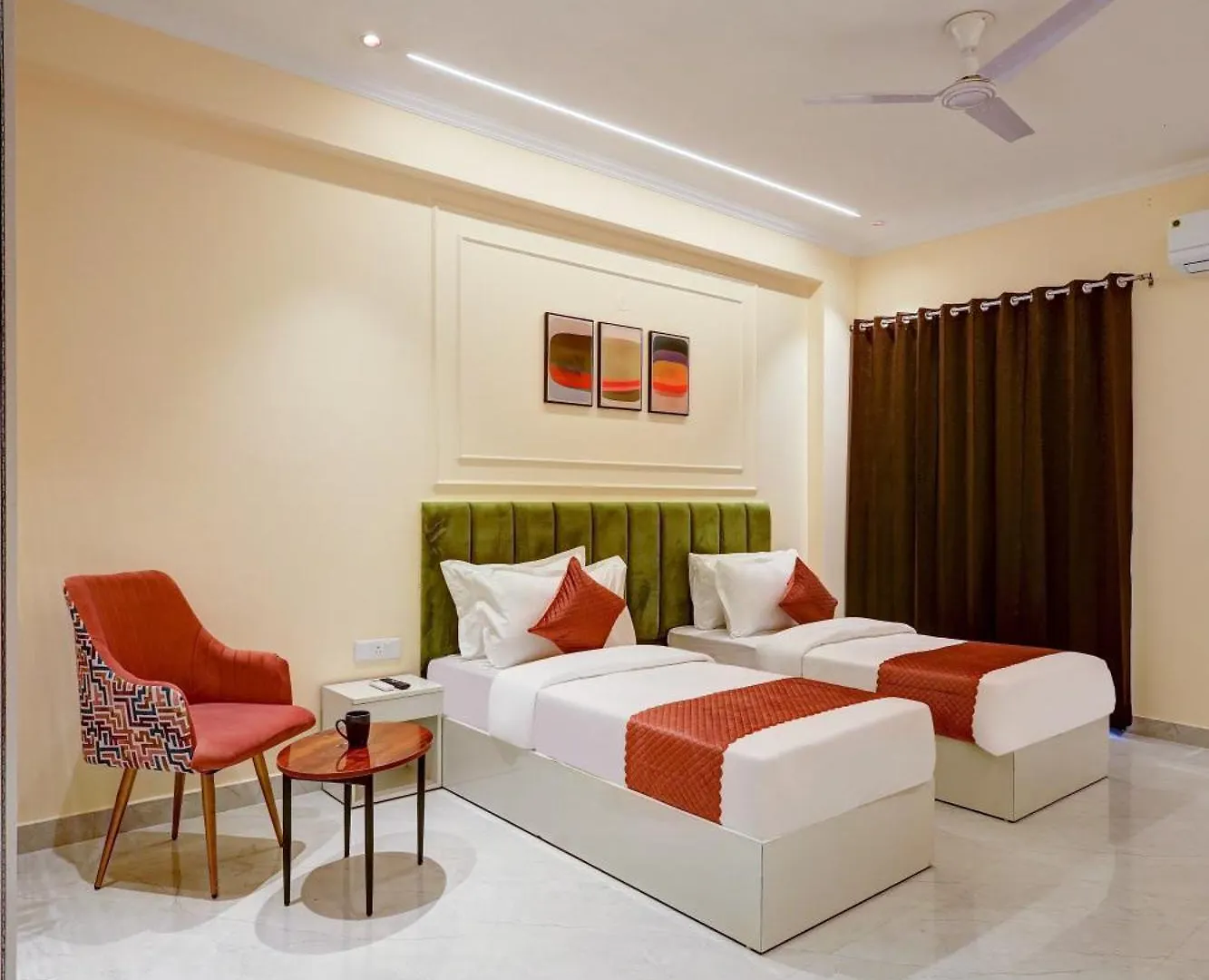 Hotel Limewood Stay - Crystal Gurgaon